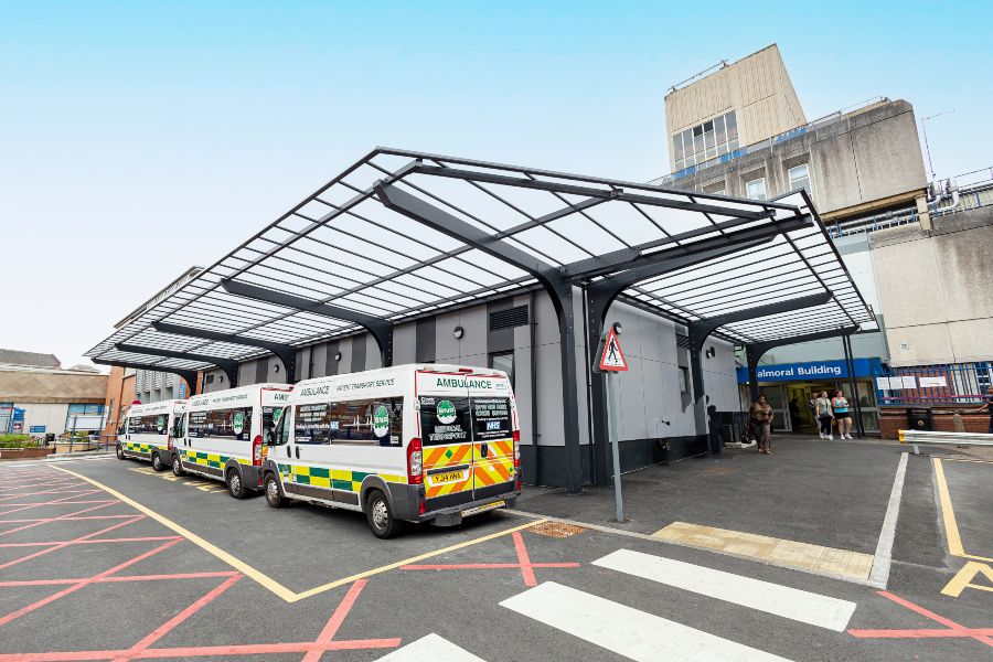 ambulance waiting shelters