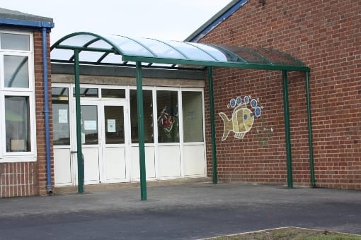 Shelter we fitted at Oswestry Infants School