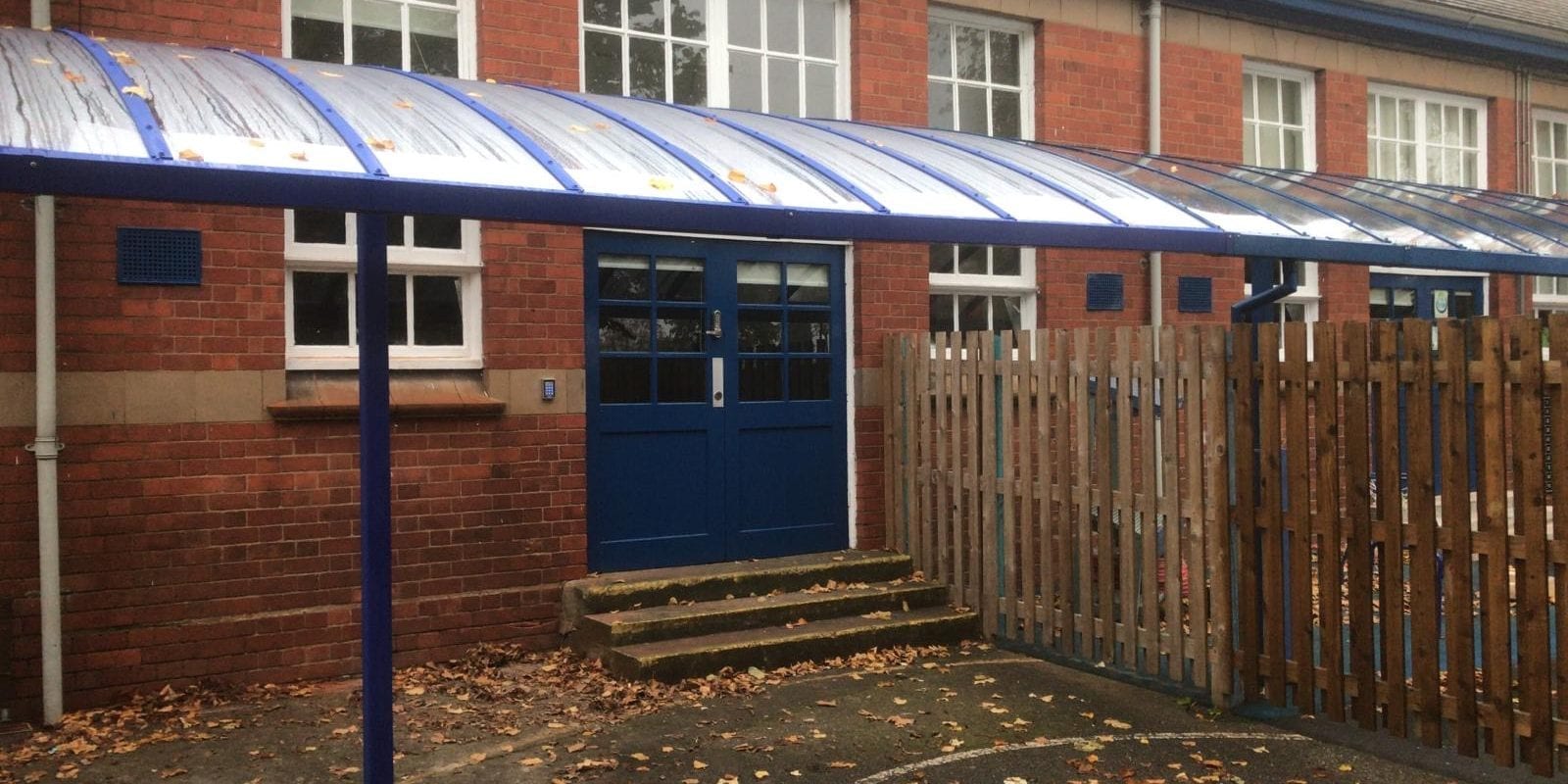 Stockingford Primary School Curved Roof Canopy