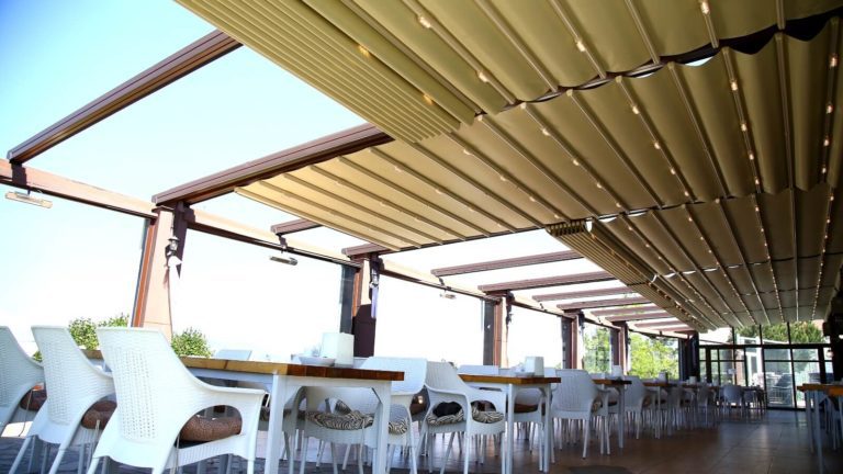 Retractable Canopy