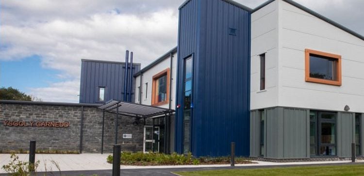 Straight roof shelter we fitted at Ysgol Y Garnedd