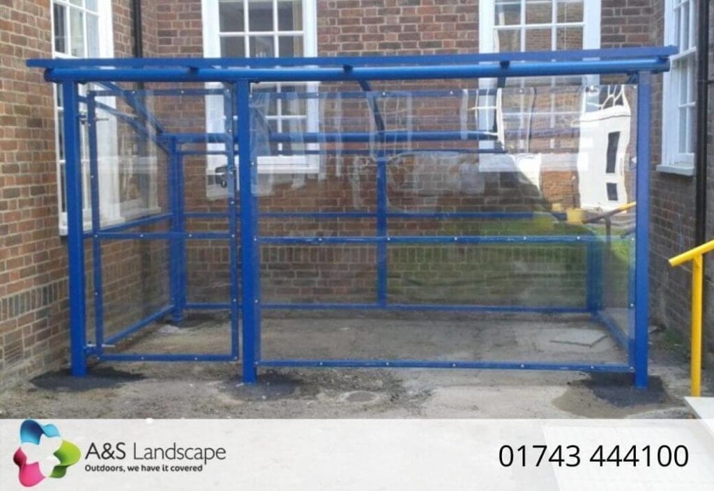 Enclosed Pushchair Store