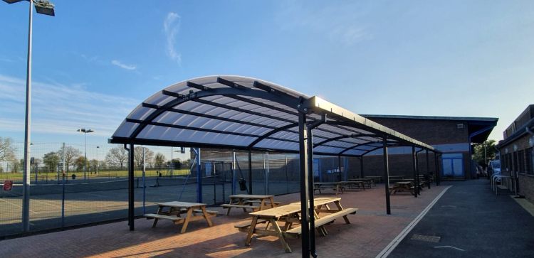 Outdoor Dining Shelter at Chesham Grammar School