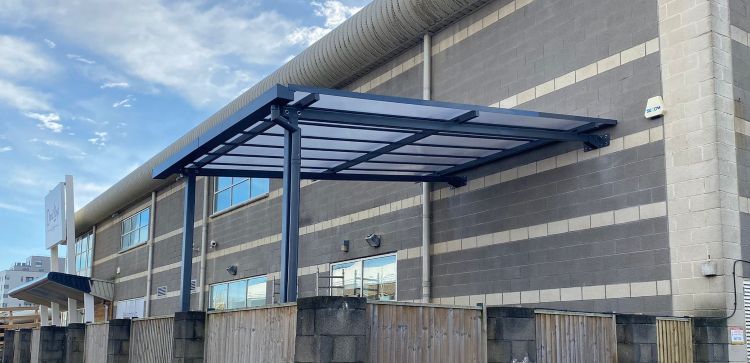 Outdoor Gym Canopy at David Lloyd Brighton in Brighton