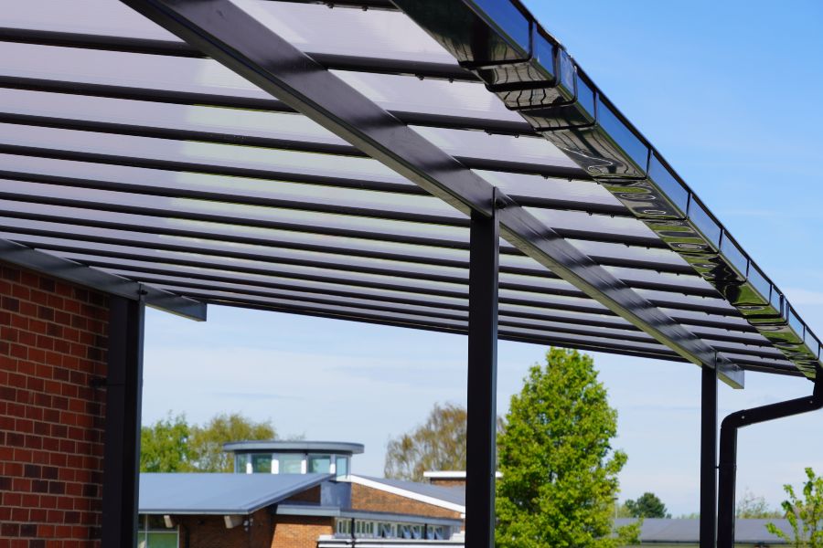 straight roof canopy riverside school (1)