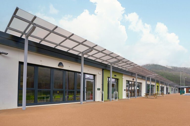 Ysgol Gymraeg (1)