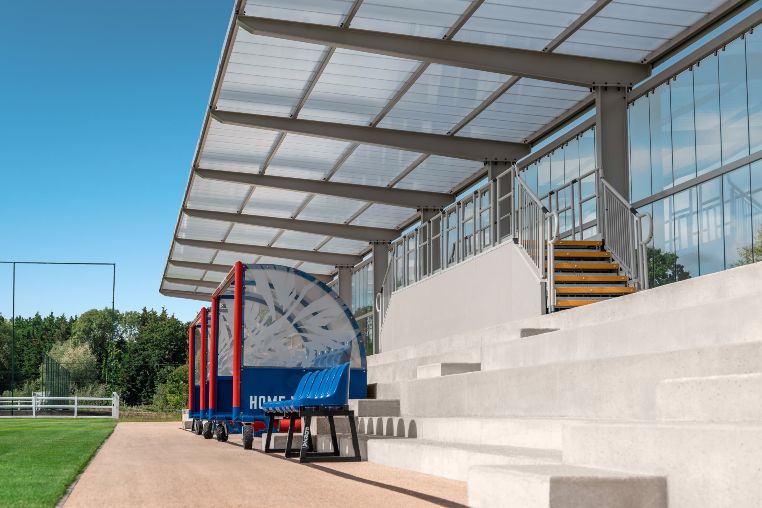 bespoke cantilever shelter