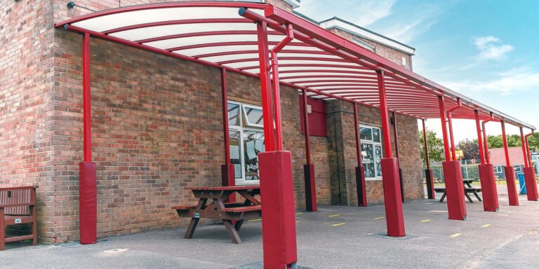 curved roof canopy