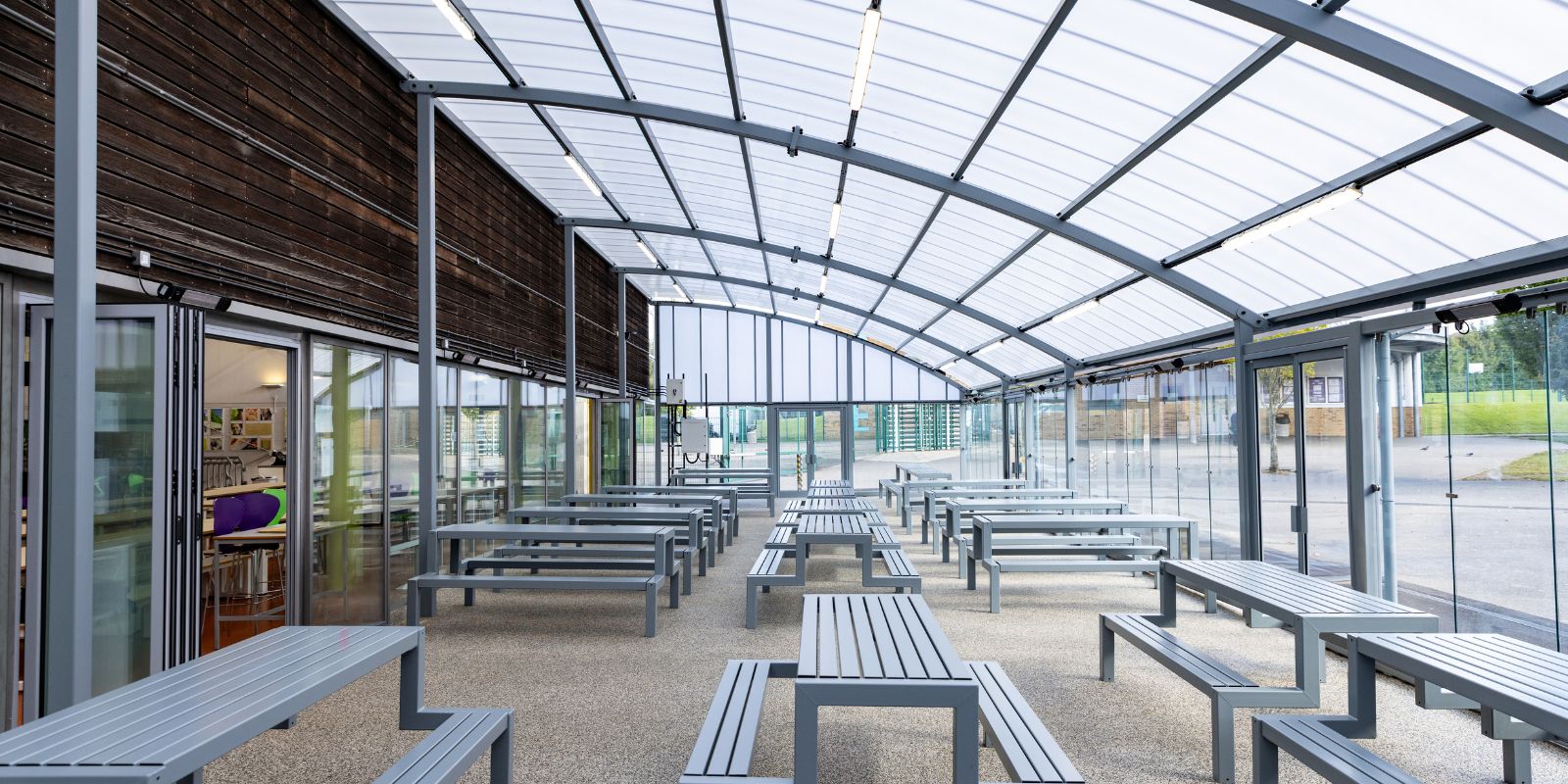 curved roof shelter