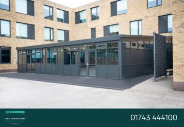 enclosed dining glossopdale school (1)